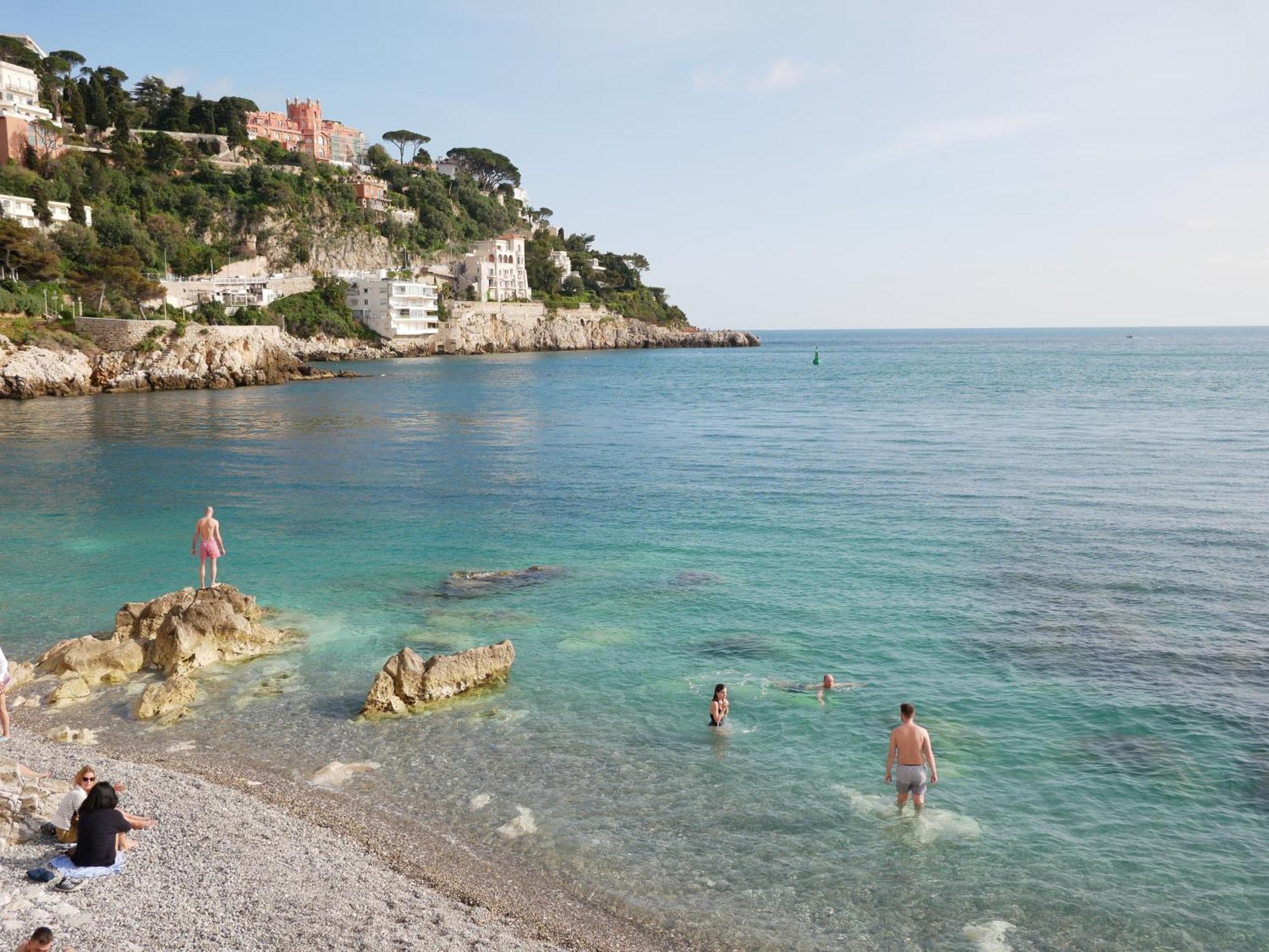 Lovely - Port De Appartement